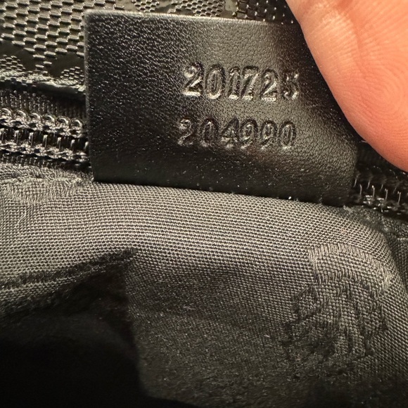 GUCCI IMPRIME MESSENGER BAG PVC - Picture 14 of 15